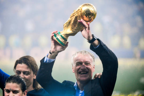 地完成教练 地完成教练